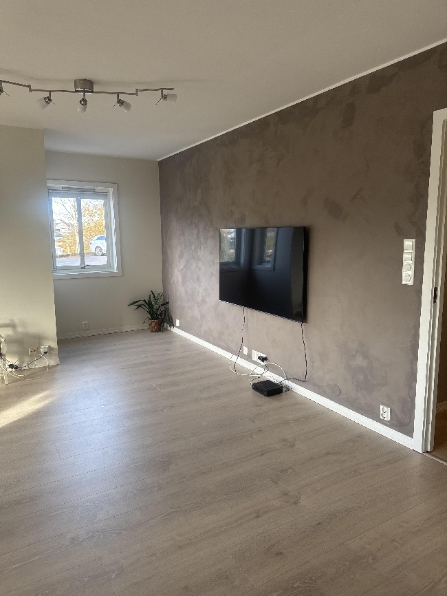 Flytte stikkontakter og brytere