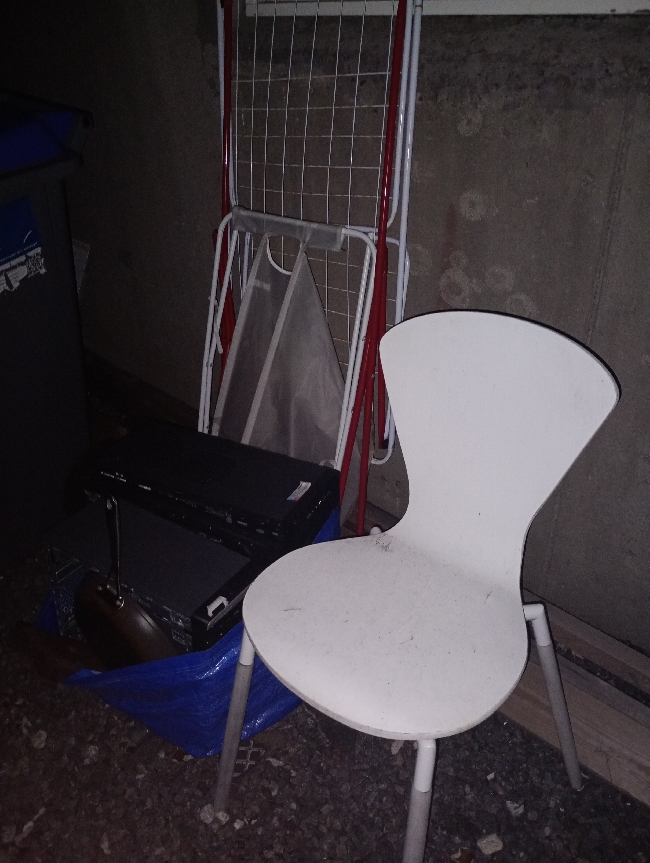 Bortkjøring av diverse søppel (papp,papir/metall)