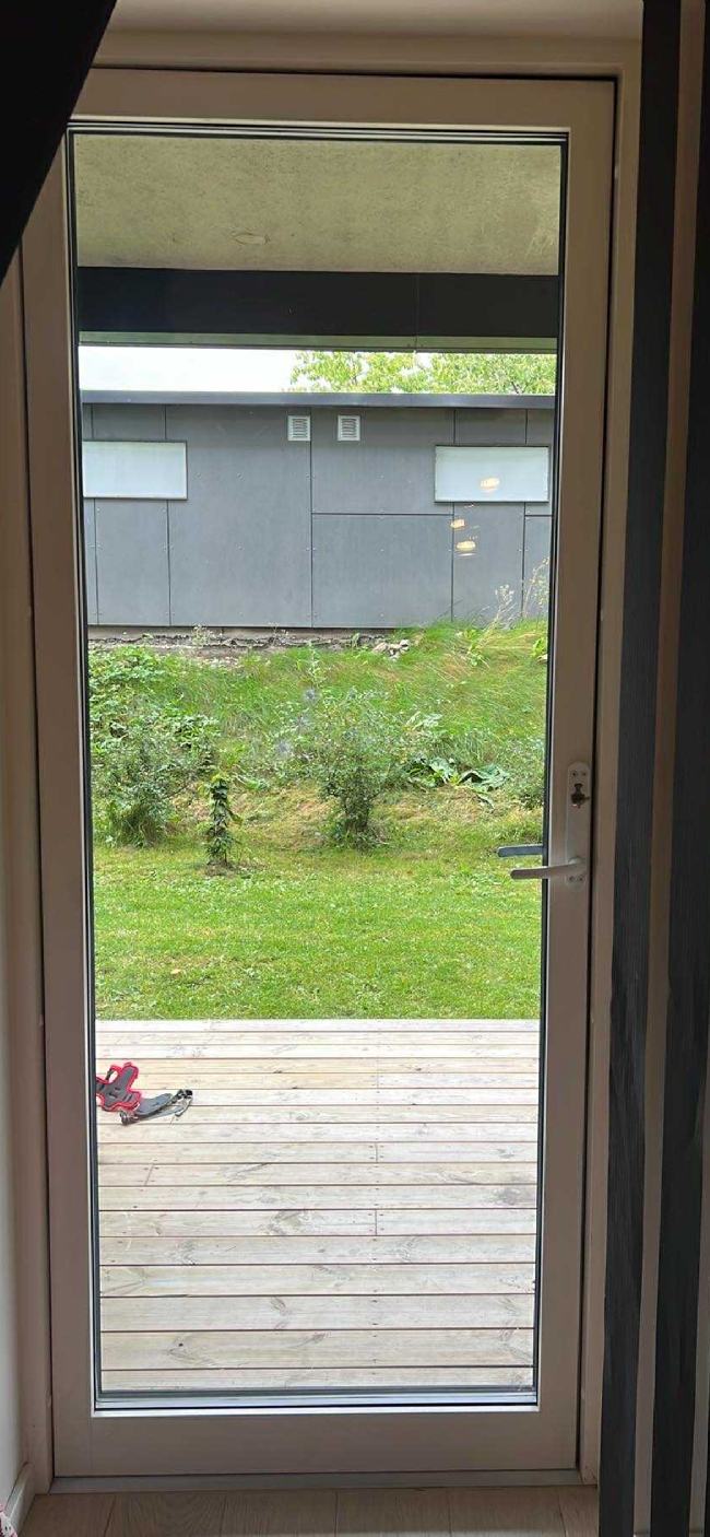 Trenger hjelp jeg har en knust balkong dør vindue