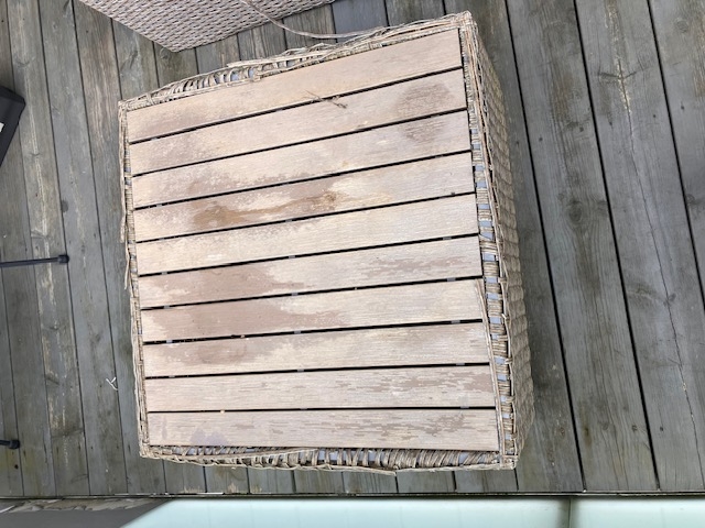 Fjerning og bortkjøring av utemøbler