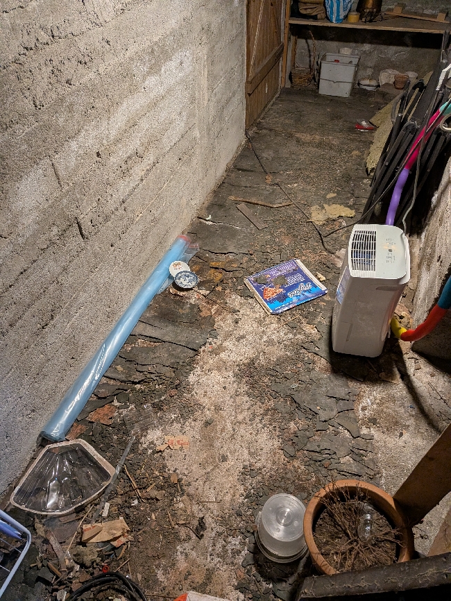 Feie og støvsuge grovkjeller