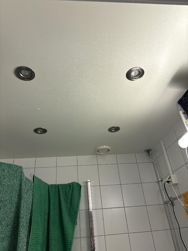 Skifte dimmer til spotter på bad