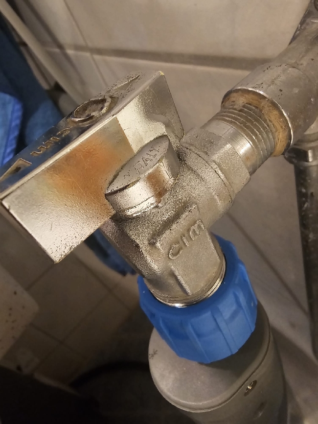 Fikse vannrør/kran for vaskemaskin