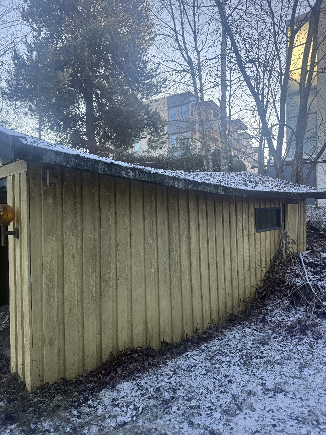 Rive garasje og bortkjøring