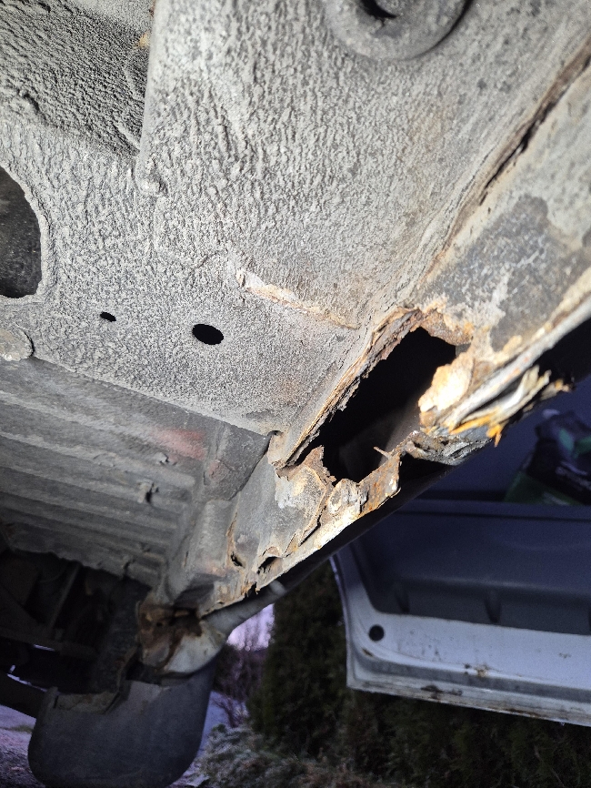 🔧 Erfaren sveiser søkes – innfelling av høyre kanal på Ford Transit