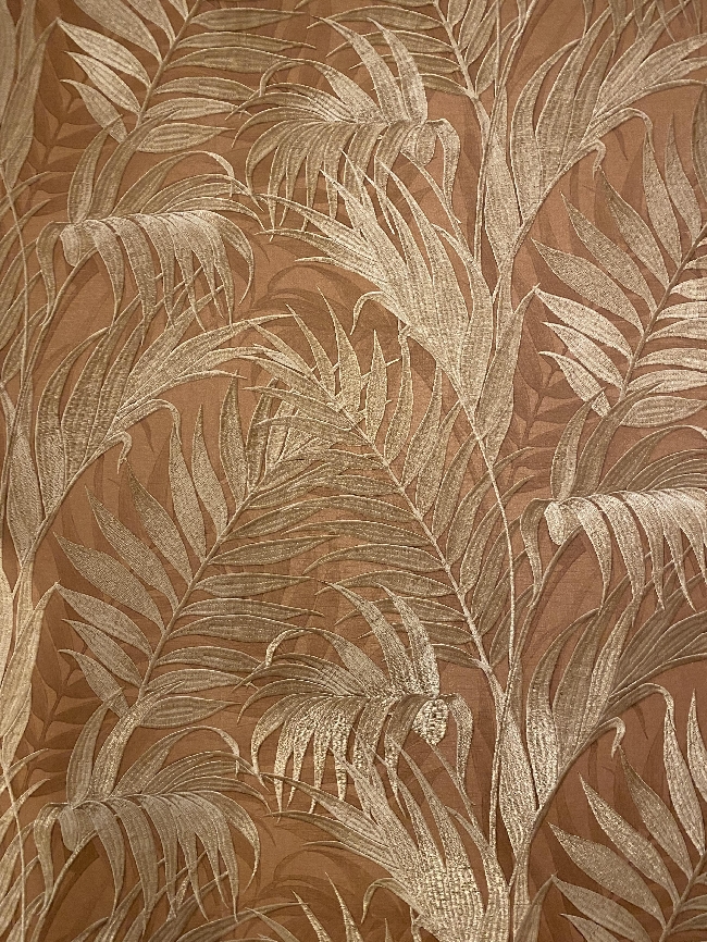 Tapetsering liten vegg i gang