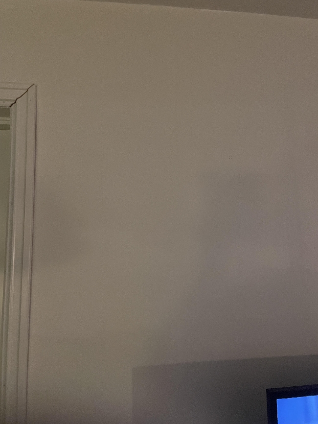 Maling av vegger, tak og lister