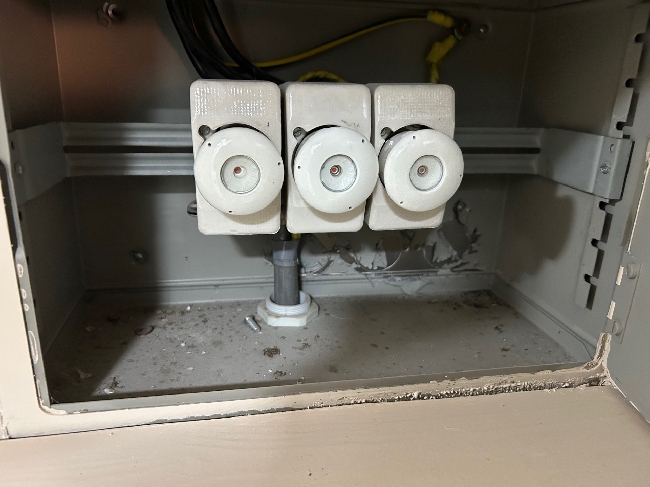 Flytte EL-bil lader og bytte til automatisk sikring