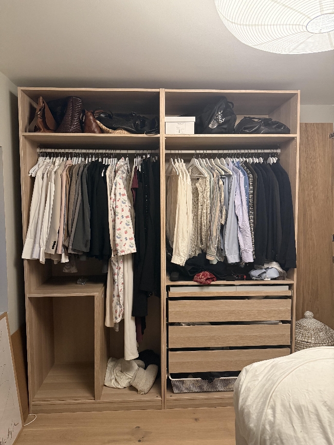 Plassbygge PAX garderobeskap