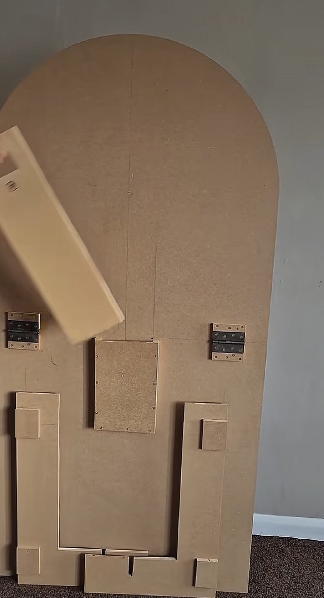 Lage sammenleggbar buevegg