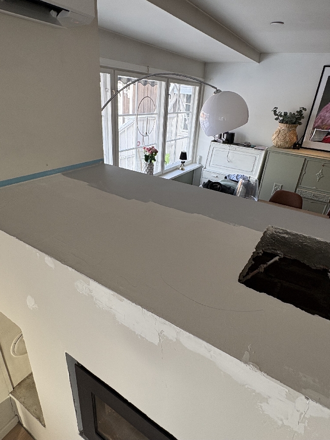 Ferdigstille sparkling + maling av peis