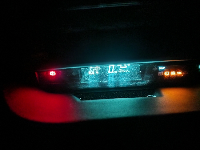 Hei trenger hjelp med bil  toyota prius hybrid