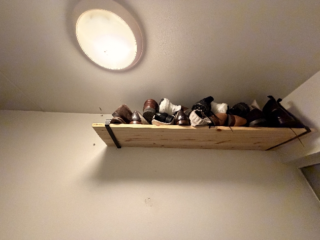 Tre små oppgaver: Handyman og elektriker ønskes