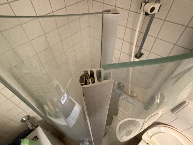 Tre små oppgaver: Handyman og elektriker ønskes