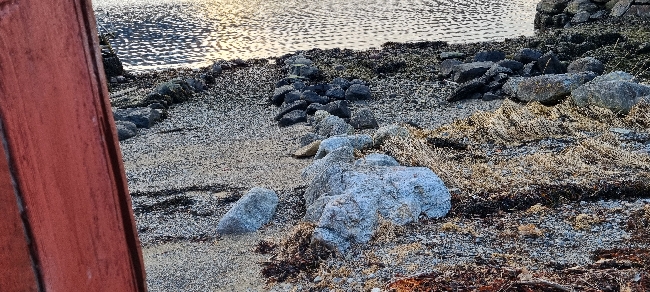 Rette opp stø ved naust