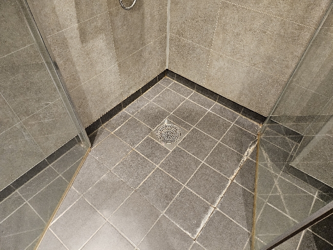 Dyprengjøring av baderom