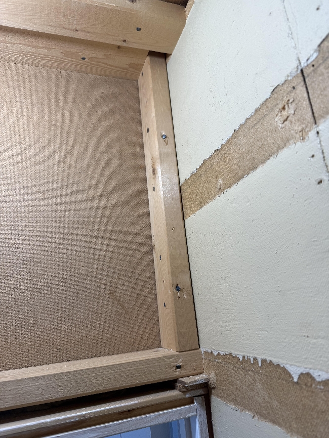 Montering av veggplate