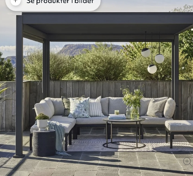 hjelper for montering av pergolaen