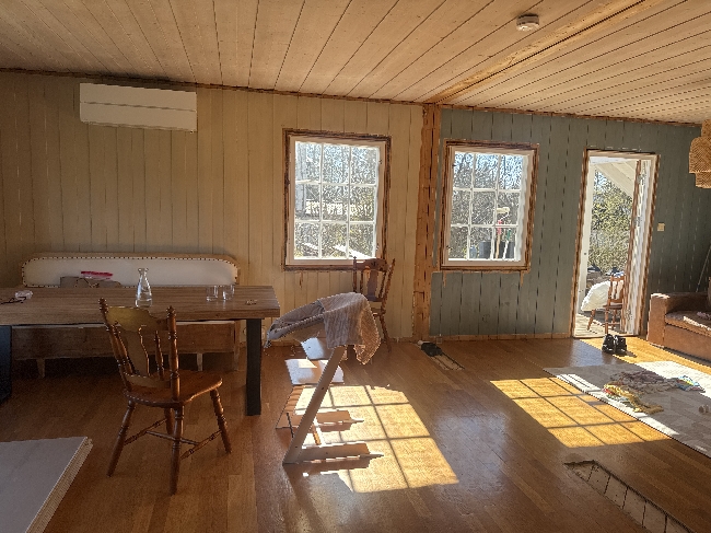 Gipsplate og sparkling av tak og vegg