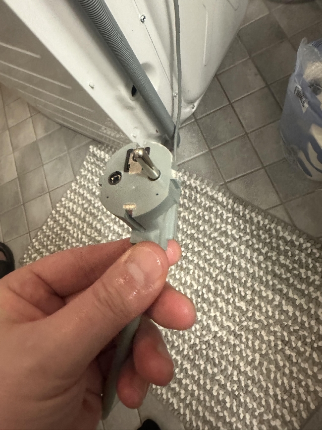 Bytte støpsel på vaskemaskin