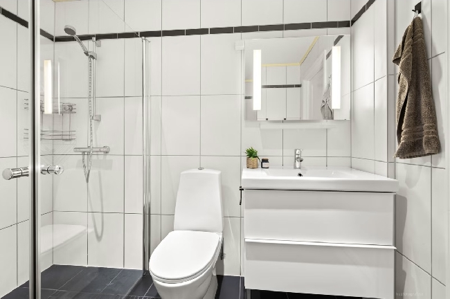 Microsement på baderomsgulv (ca. 6 m²)