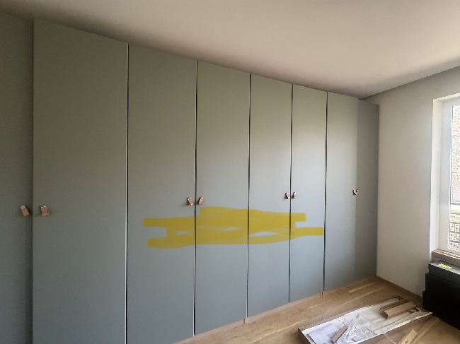 Demontere og flytte skap i leilighet