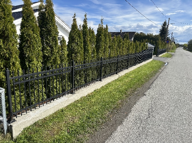 Male smijernsgjerde og portt