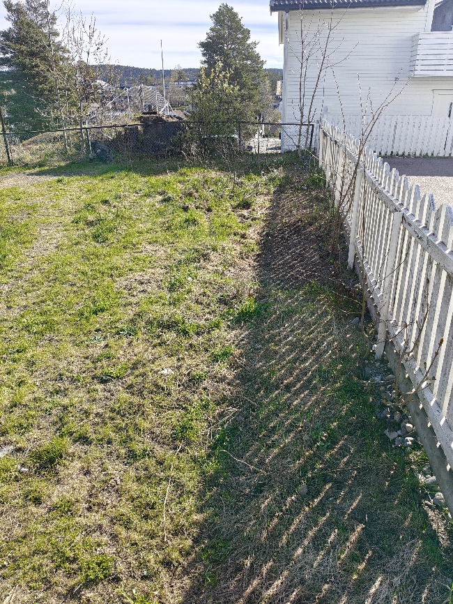 Ønsker tilbud på bygging av platting/terrasse – ca. 20 kvm