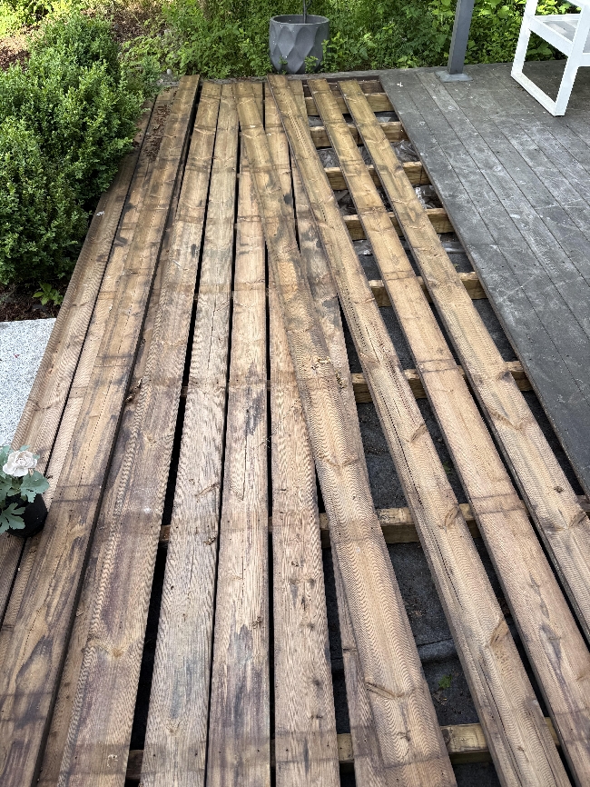 Bytte terrassebord