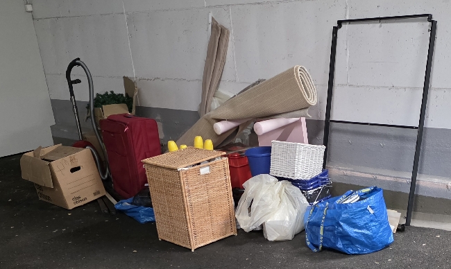Div søppel ønsker kjørt bort sortert og riktig levert på miljøstasjon