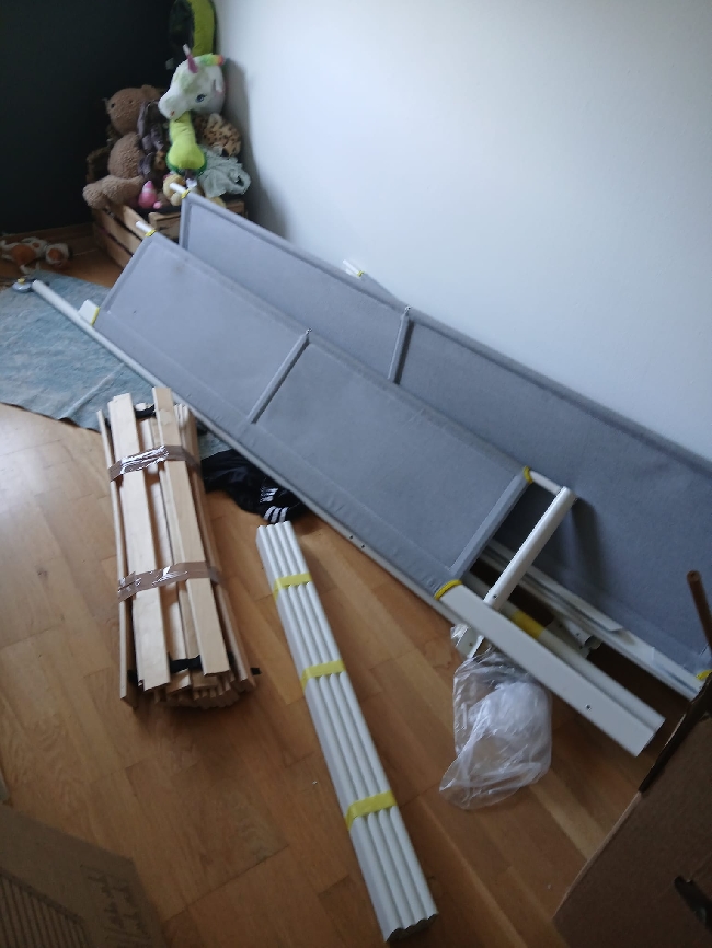 Div småjobber til leilighet - montering av loftseng, oppheng av bilder ++