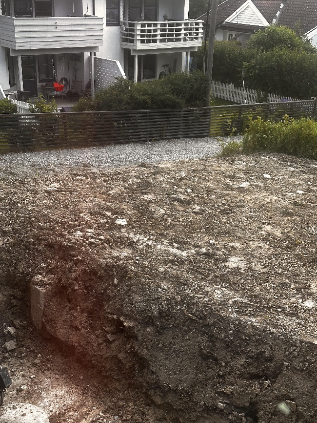 Graving, drenering og ferdigstilling av uteområde
