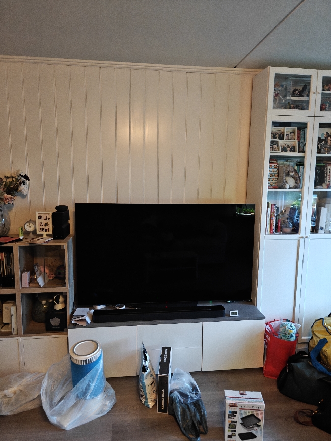 Henge opp 65" TV