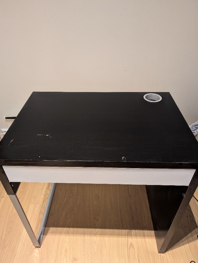 Kaste skrivebord