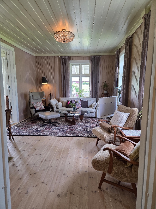 Vask og hushjelp til historisk hus på Vestbygda