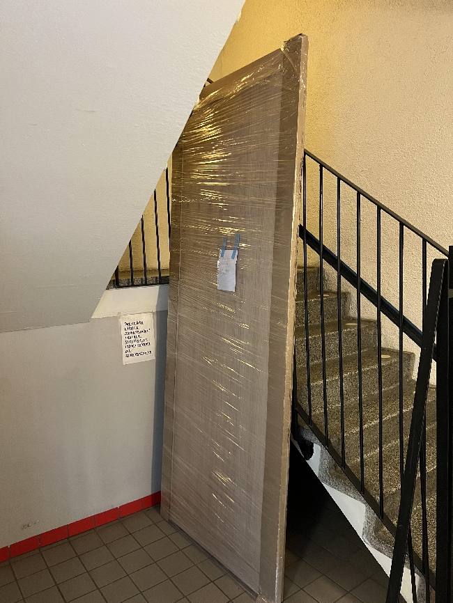 Bære garderobe uten heis