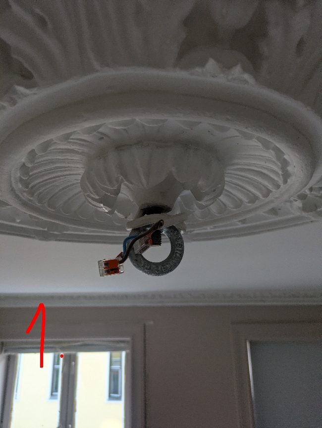 Tilkobling av 2 taklamper.