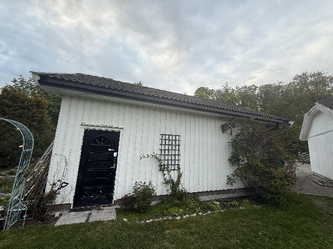 Vask og maling av hus og garasje