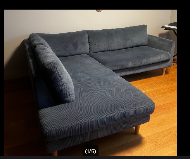Hente og levere en sofa