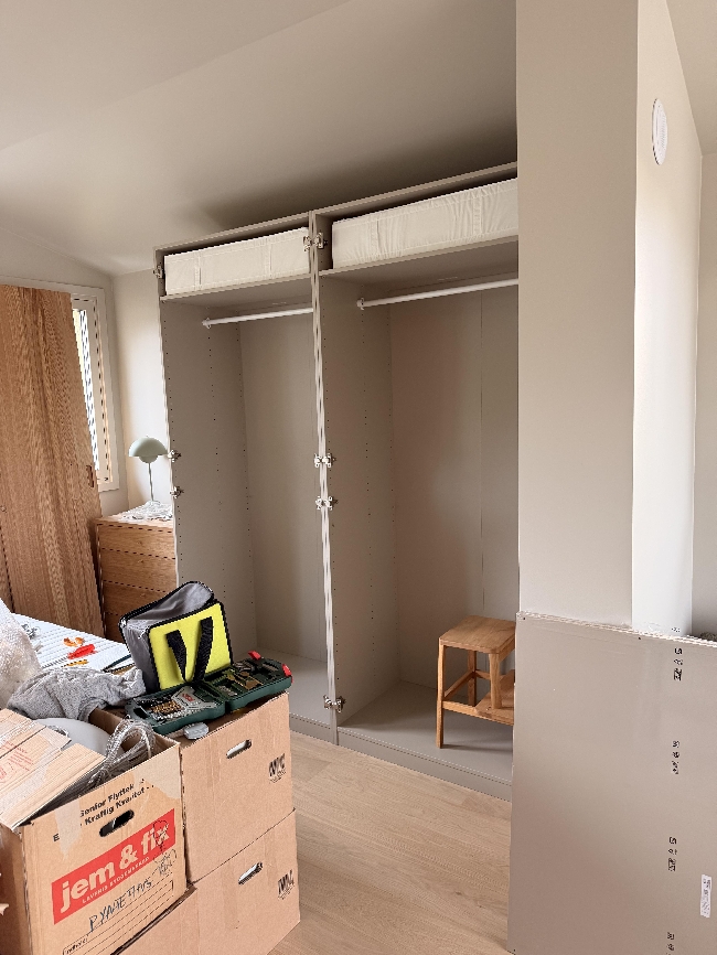 Innbygging av PAX skap