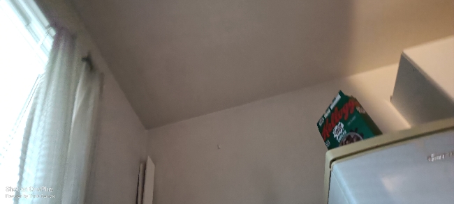 Maling av tak og vegger i kjøkken (8m2)