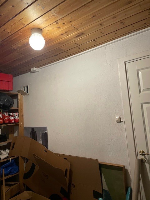 Montering av fire LED-armaturer i tre boder